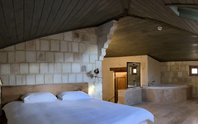 Evanthia Cave Suites - Special Class