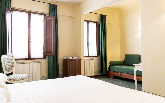 Casa Uffizi Tower House Boutique Hotel