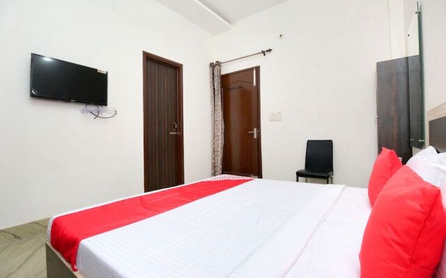Oyo 24666 Samar Residency
