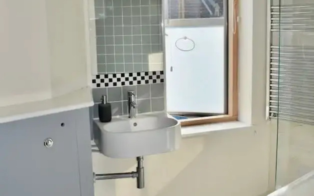 2 Bedroom House in Hanover