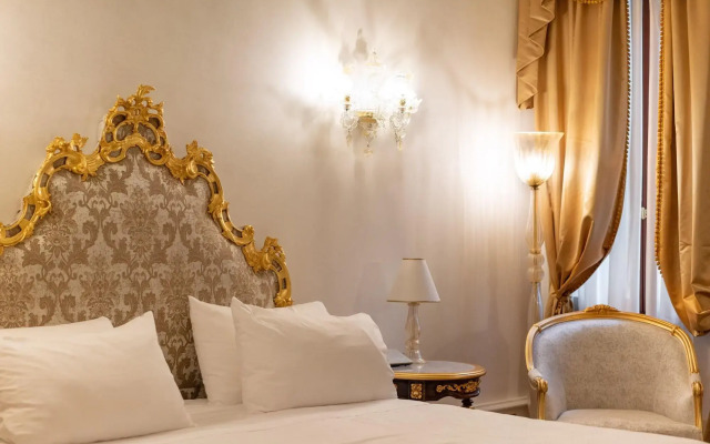 Cà Bonfadini Historic Experience Hotel Venice