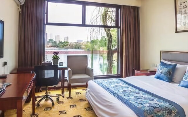 Huadao Holiday Hotel