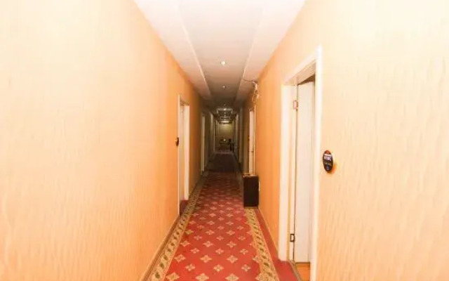 Fengcheng Shangxuan Business Hotel