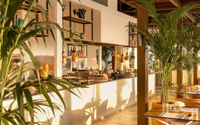 Eva Palace, Grecotel Luxury Resort