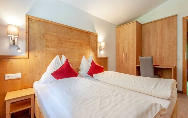 Gorgeous Apartment in Saalbach with Sauna near Ski Slopes