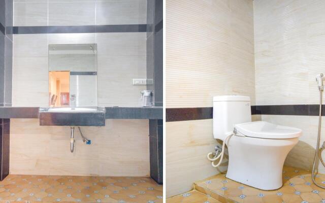 OYO 3023 Yellow Residence