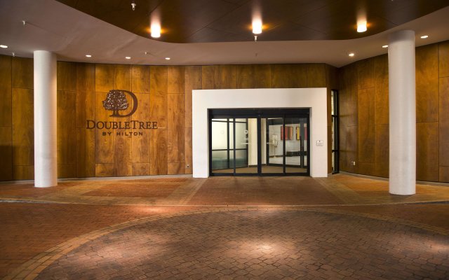 DoubleTree by Hilton Washington DC - Crystal City