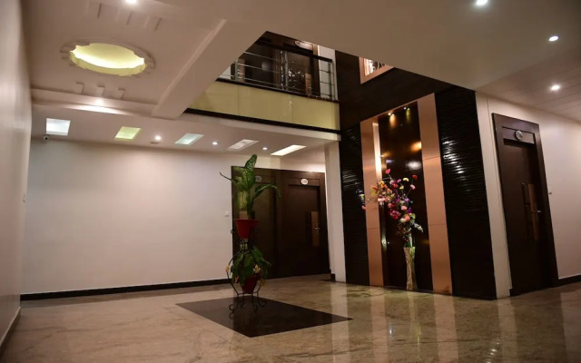 Hotel Ravisha Continental