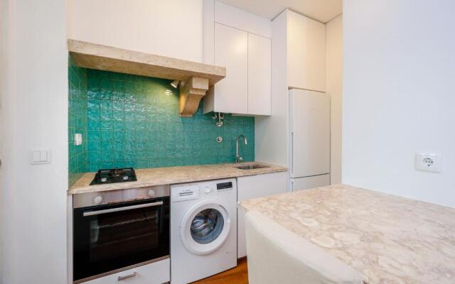 7ti7 Telhal apartment with a lovely Backyard