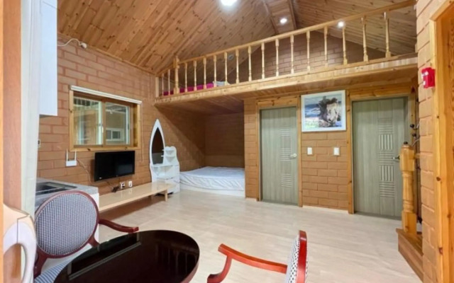 Jecheon Wolsong Garden Pension