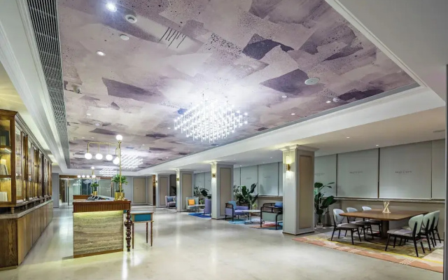 Mercure Qingdao Downtown