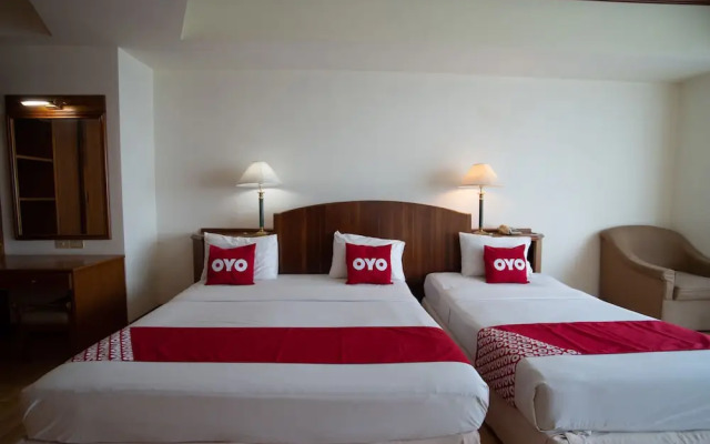 Ayutthaya River View Hotel