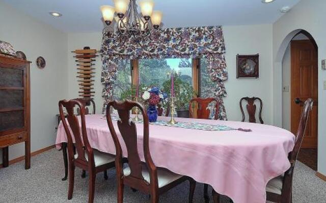 Tudor Rose Bed and Breakfast