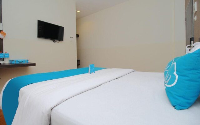 Hotel Kita Surabaya by Airy