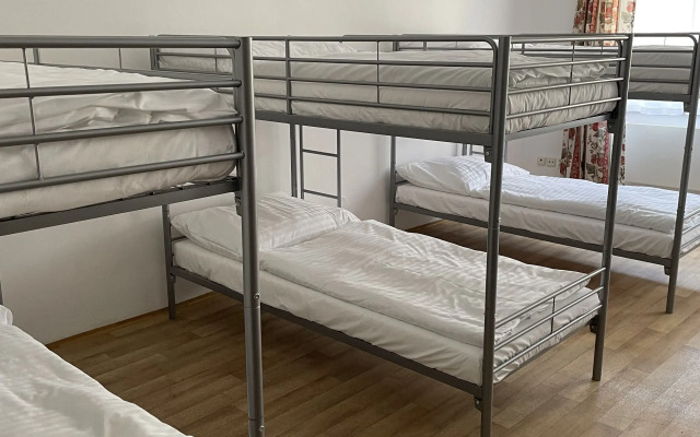 Hostel Little Quarter