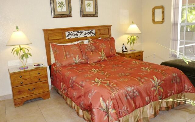 Pet-friendly Waterfront With Pool and Steps to Beach