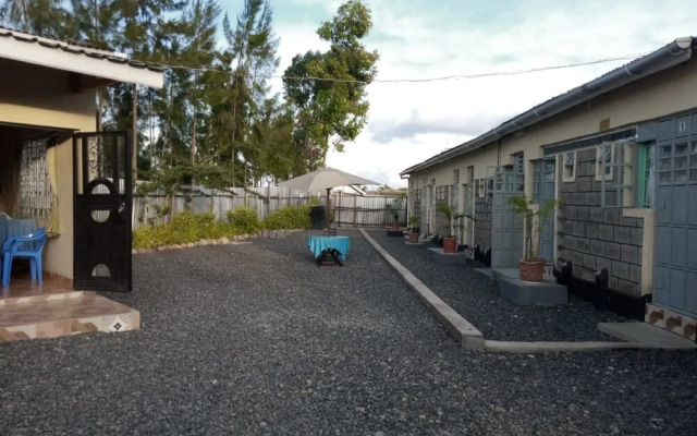 Acacia Hotel