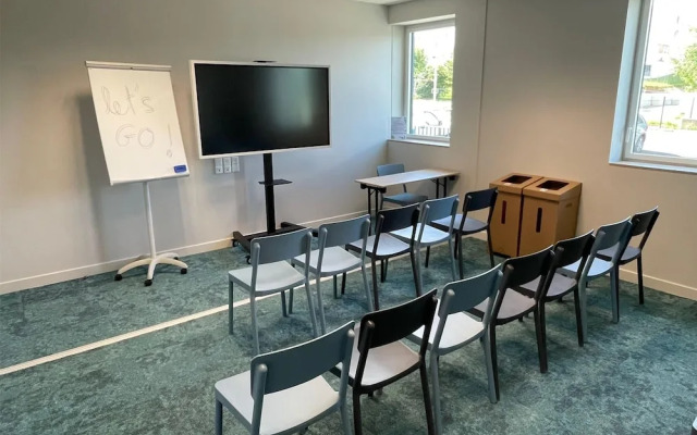 Kyriad Limoges - Ester