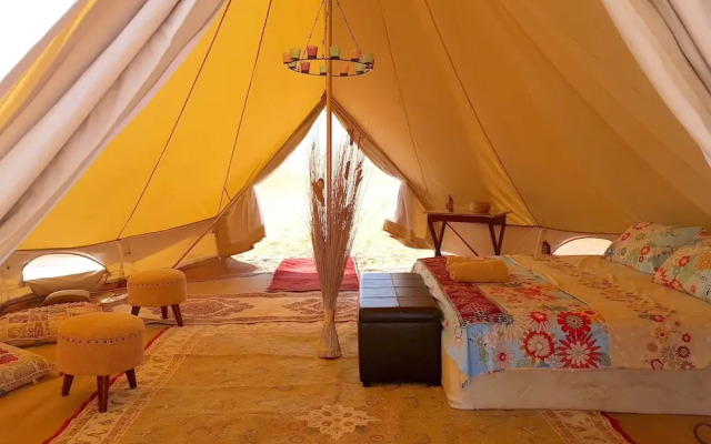 Starwatching private camp - Oman Desert Private Camp
