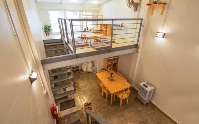 Ekanake Hostel