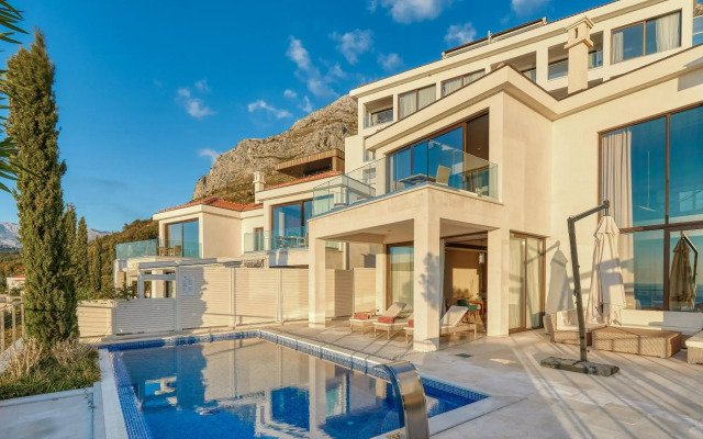ĀNANTI Resort, Residences & Beach Club - The Leading Hotels of the World