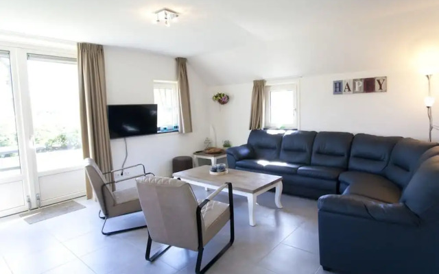 Luxury Villa in Arnhem With Parking