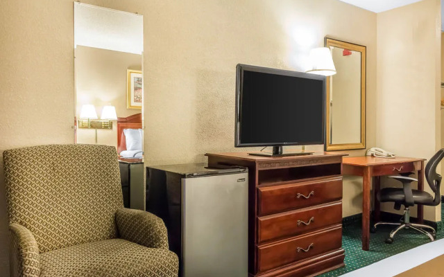 Quality Inn Philadelphia Airport