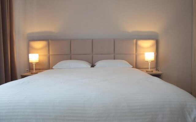 Manhattan Mini Hotel