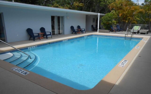 Sunshine Island Inn