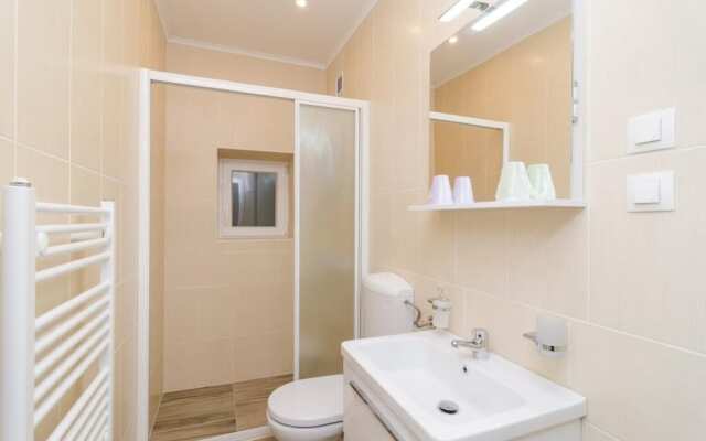 Apartments Lena & Lara