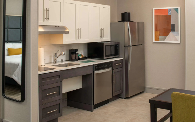 Homewood Suites by Hilton Belmont