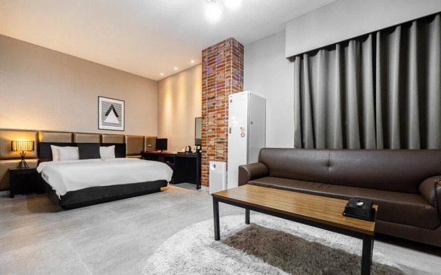 Suncheon Hotel Yeogieutte
