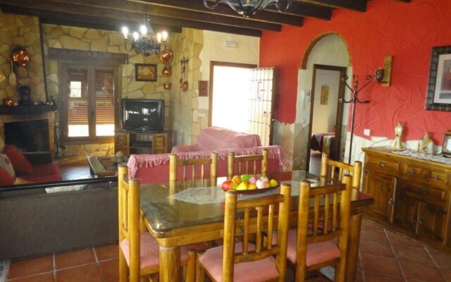 El Jaral House 102849 by MO Rentals