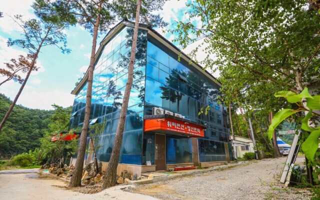 Jeongseon Elim Pension