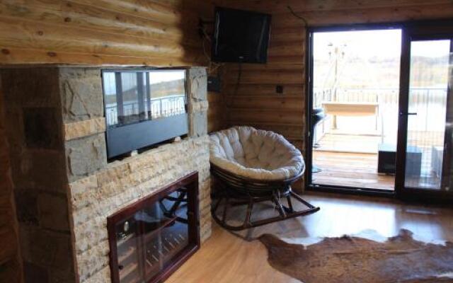 Guest House Qzovir Malo Buchino