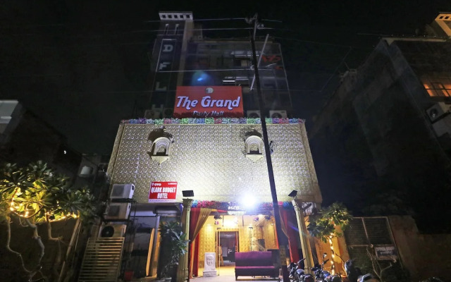 Hotel Grand Inn By OYO Rooms