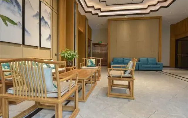 Lanting Culture Theme Hotel