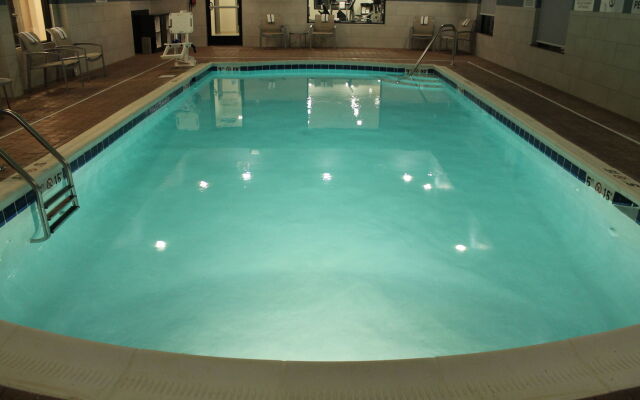 Holiday Inn Express & Suites Glasgow by IHG