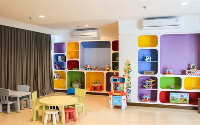 Four Star Apartment Veranda Near Puri