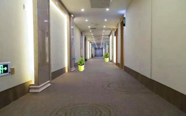 GreenTree Inn Hefei Feixi County South Jinzhai Road Jinyun International Hotel