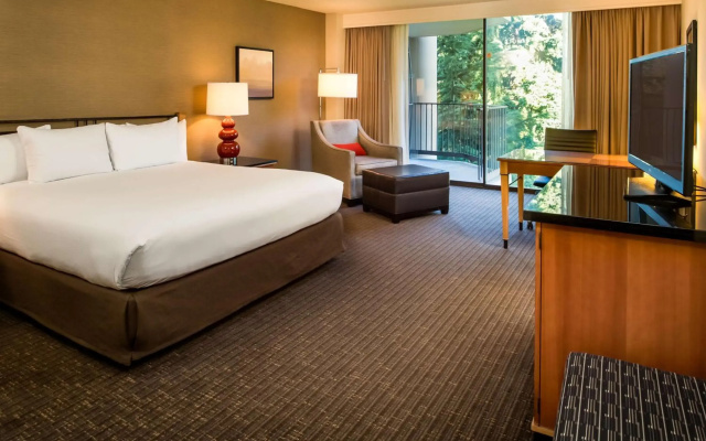 DoubleTree by Hilton Seattle Airport