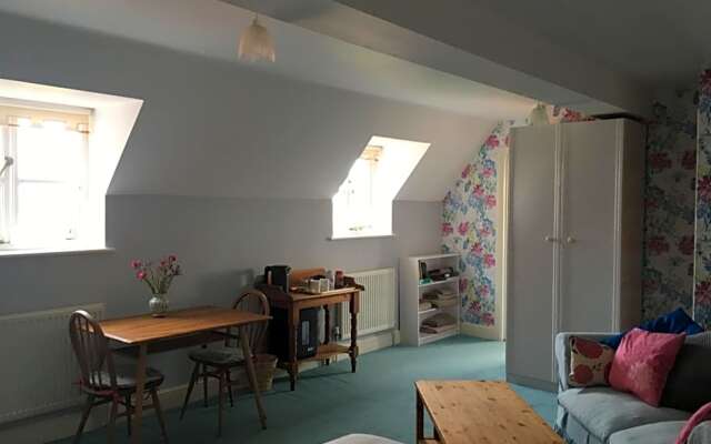 Dragonfly Cottage, Rattlesden