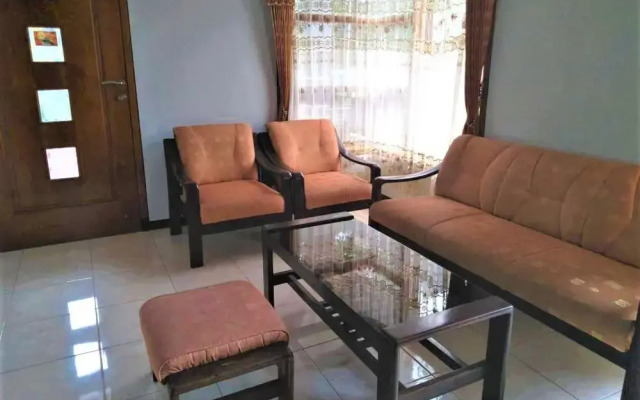 Villa Trijaya
