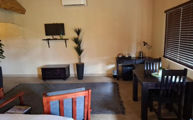 Iphofolo Lodge & Tented Camp