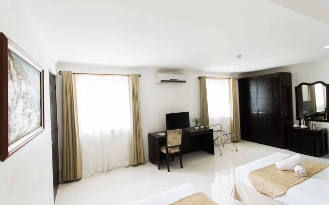 Subic Bay Peninsular Hotel