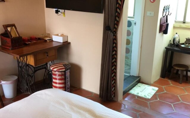 Designer's House B&B