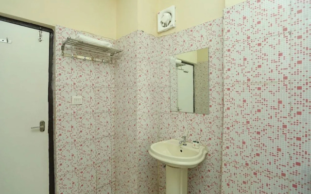 Hari Dham By OYO Rooms