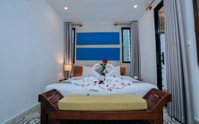 Home Chic Hotel