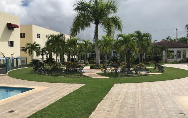 Condos at Paradise 3