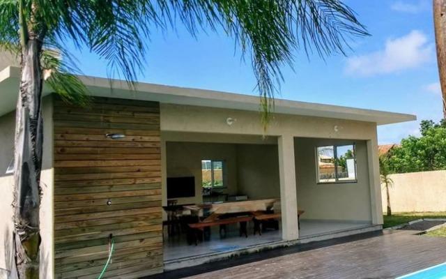 Innbox - Praia Do Rosa - Hostel